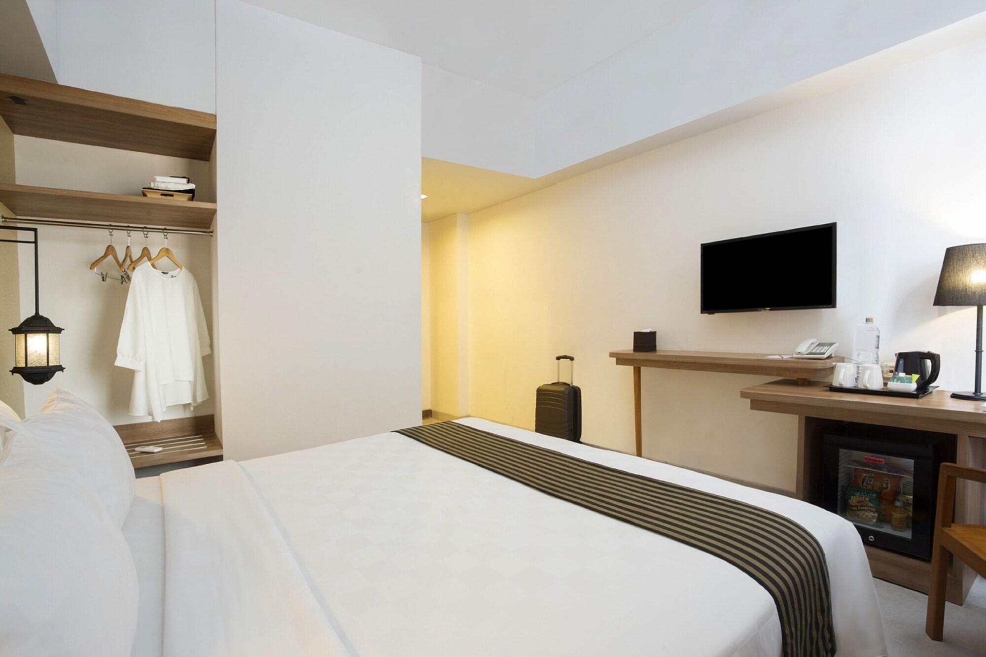 Khas Tugu Hotel Γιογκιακάρτα Εξωτερικό φωτογραφία